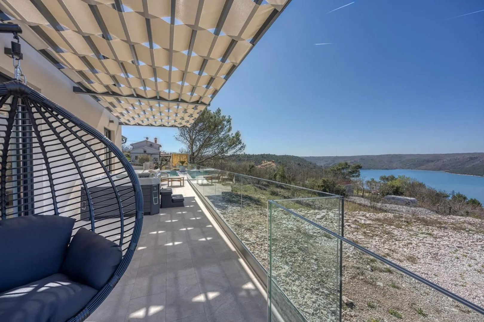 Villa Laguna Blu Trget